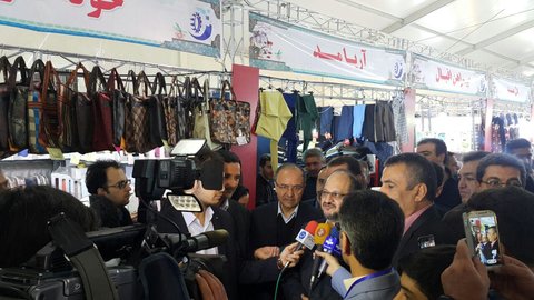 بازدید معاون اجرایی رئیس جمهور از نمایشگاه مصلای امام خمینی(ره)