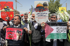 راهپیمایی نمازگزاران در اعتراض به جنایات علیه مسلمانان فلسطین و میانمار