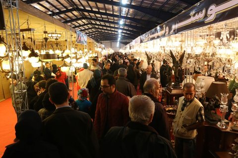  نمایشگاه چراغ های روشنایی و تزئینی 
