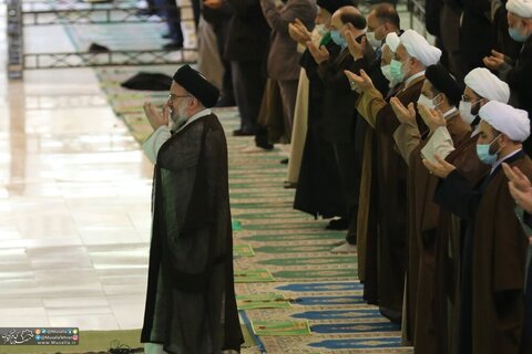 نماز جمعه ۱۸ اسفند  به امامت آیت الله سید احمد خاتمی اقامه نماز جمعه پنجم فروردین 1401 توسط آیت الله سید احمد خاتمی