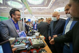 گزارش تصویری| افتتاح نمایشگاه رویداد ملی گام دوم دانشگاه آزاد اسلامی «عصر امید»