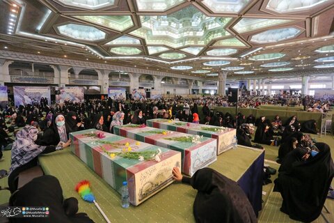 برگزاری مراسم دعای عرفه مصلی در جوار پیکر مطهر شهدای گمنام مراسم روز عرفه در جوار پیکر مطهر شهدا 1401