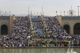 نمار عید سعید فطر سال 1444 مصادف با 1402/02/02
