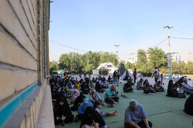 مراسم دعای عرفه در مصلای امام خمینی(ره)