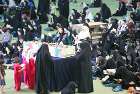 مراسم دعای عرفه در مصلای امام خمینی(ره)