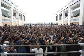 اقامه نماز عید سعید فطر به امامت رهبر معظم انقلاب