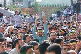 حضور اقشار مختلف مردم در نماز عید سعید فطر