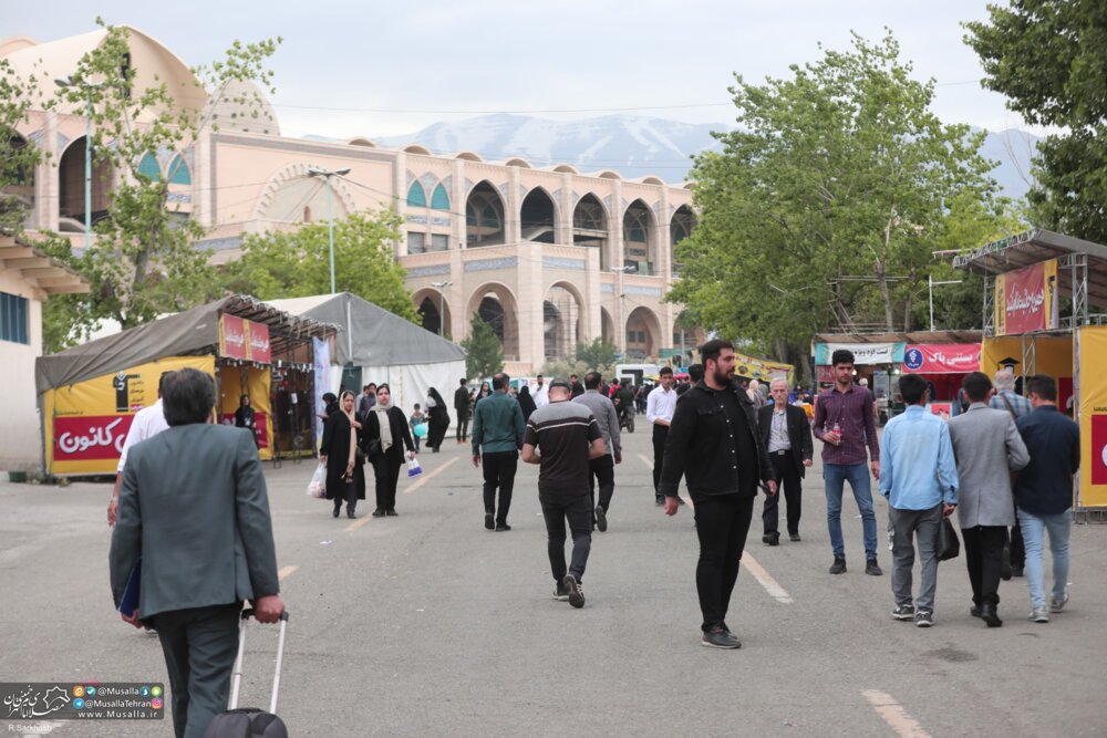 سی و پنجمین نمایشگاه بین المللی کتاب تهران سی و پنجمین نمایشگاه بین المللی کتاب تهران