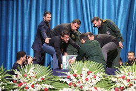 آیین گرامیداشت و وداع با پیکر مطهر رئیس جمهور شهید سید ابراهیم رئیسی و همراهان