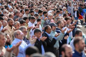 نماز عید سعید فطر در مصلای امام خمینی (ره)