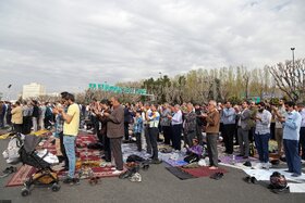 نماز عید سعید فطر در مصلای امام خمینی (ره)