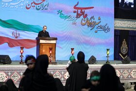 شعرخوانی سید حمیدرضا برقعی در اجتماع بزرگ مادران و شیرخوارگان عاشورایی 1404