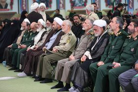مراسم بزرگداشت اربعین شهدای اقتدار ایران