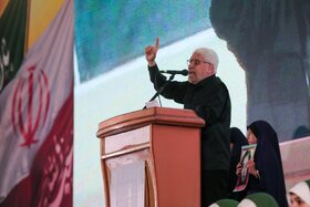 مراسم بزرگداشت اربعین شهدای اقتدار ایران
