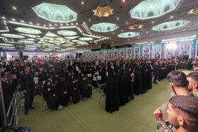 مراسم بزرگداشت اربعین شهدای اقتدار ایران
