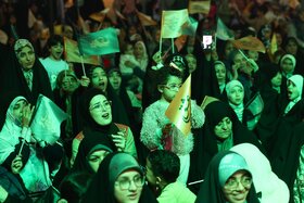 به عشق مهدی عجل الله تعالی فرجه؛ جشن خانوادگی نیمه شعبان