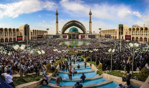صحن اصلی مصلای امام خمینی (ره)