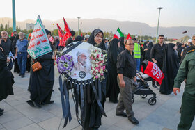 وداع با پیکر مطهر آقای شهید ایران (2)