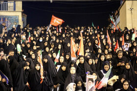 وداع با پیکر مطهر آقای شهید ایران (2)