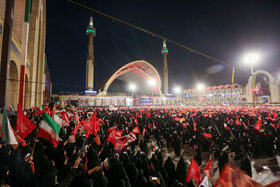 وداع با پیکر مطهر آقای شهید ایران (2)