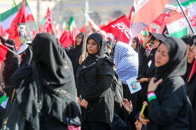 نماز بر پیکر امام شهید انقلاب اسلامی ایران
