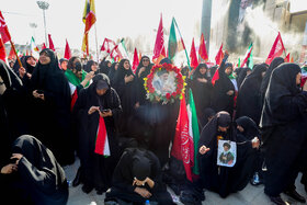 نماز بر پیکر امام شهید انقلاب اسلامی ایران