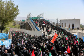 نماز بر پیکر امام شهید انقلاب اسلامی ایران