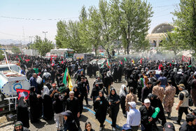 نماز بر پیکر امام شهید انقلاب اسلامی ایران